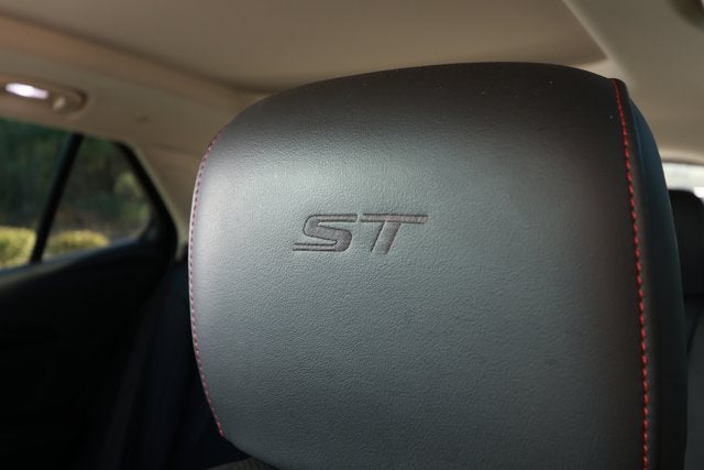 2023 Buick Envision Essence FWD