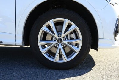2024 Audi Q3 Premium 45 TFSI S line quattro Tiptronic