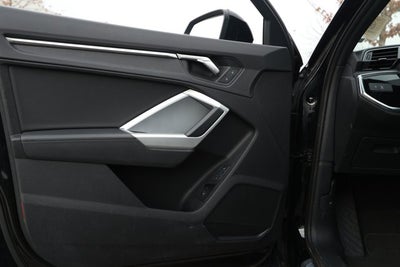 2024 Audi Q3 Premium 45 TFSI S line quattro Tiptronic