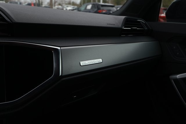 2024 Audi Q3 Premium 45 TFSI S line quattro Tiptronic