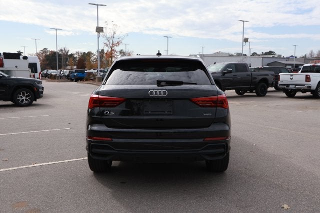 2024 Audi Q3 Premium 45 TFSI S line quattro Tiptronic