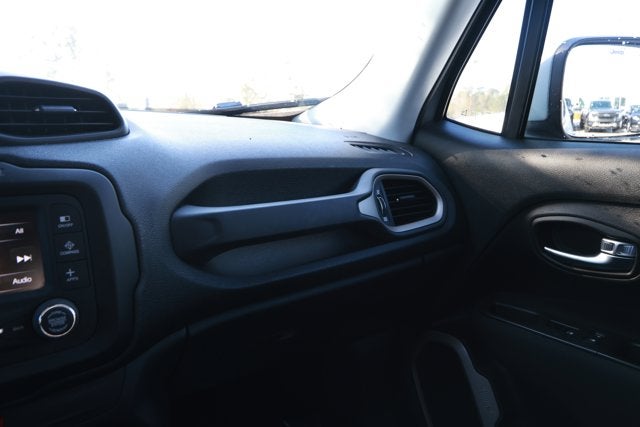 2017 Jeep Renegade Latitude FWD