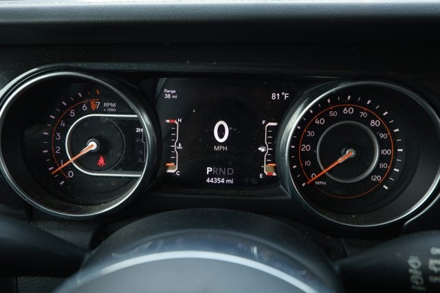 2020 Jeep Wrangler Unlimited Sahara Altitude 4x4