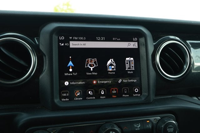 2020 Jeep Wrangler Unlimited Sahara Altitude 4x4