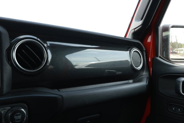 2020 Jeep Wrangler Unlimited Sahara Altitude 4x4