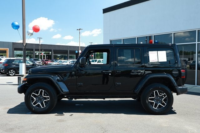 2025 Jeep Wrangler 4-Door Sahara 4x4