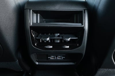 2026 Jeep Grand Cherokee GRAND CHEROKEE LAREDO 4X2