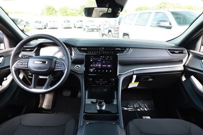 2026 Jeep Grand Cherokee GRAND CHEROKEE LAREDO 4X2