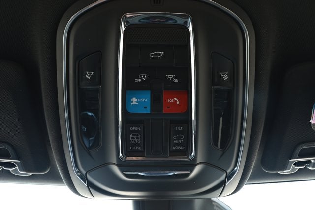 2024 Jeep Grand Cherokee Laredo X 4x2