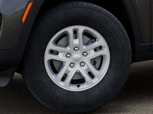 2025 Jeep Grand Cherokee GRAND CHEROKEE LAREDO 4X2
