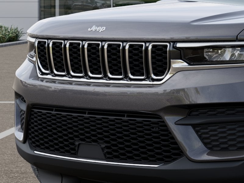 2025 Jeep Grand Cherokee GRAND CHEROKEE LAREDO 4X2