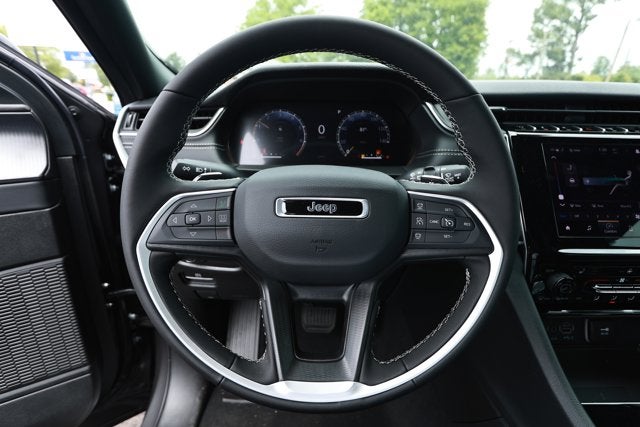 2026 Jeep Grand Cherokee GRAND CHEROKEE LAREDO X 4X2