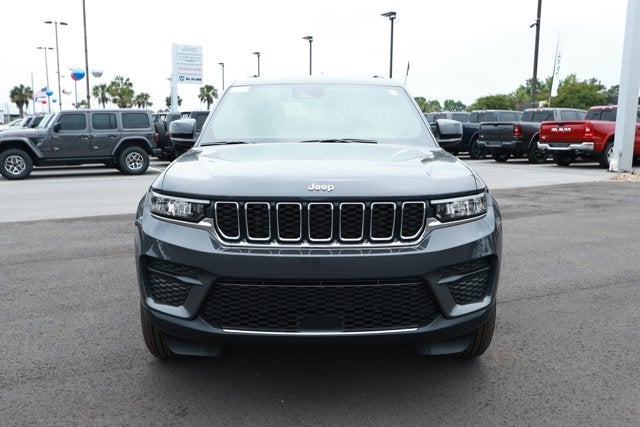 2026 Jeep Grand Cherokee GRAND CHEROKEE LAREDO X 4X2