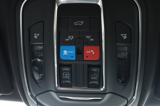 2026 Jeep Grand Cherokee GRAND CHEROKEE LAREDO X 4X2