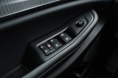 2026 Jeep Grand Cherokee GRAND CHEROKEE LAREDO X 4X2