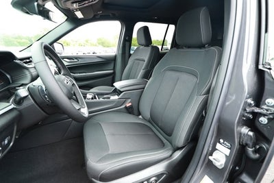 2026 Jeep Grand Cherokee GRAND CHEROKEE LAREDO X 4X2