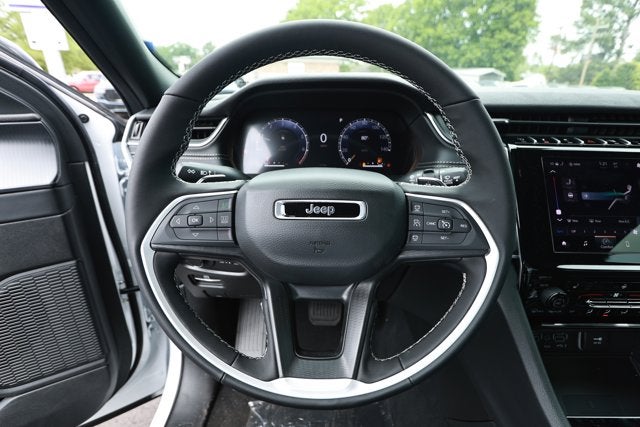 2026 Jeep Grand Cherokee GRAND CHEROKEE LAREDO X 4X2
