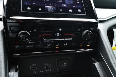 2026 Jeep Grand Cherokee GRAND CHEROKEE LAREDO X 4X2
