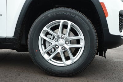 2026 Jeep Grand Cherokee GRAND CHEROKEE LAREDO X 4X2