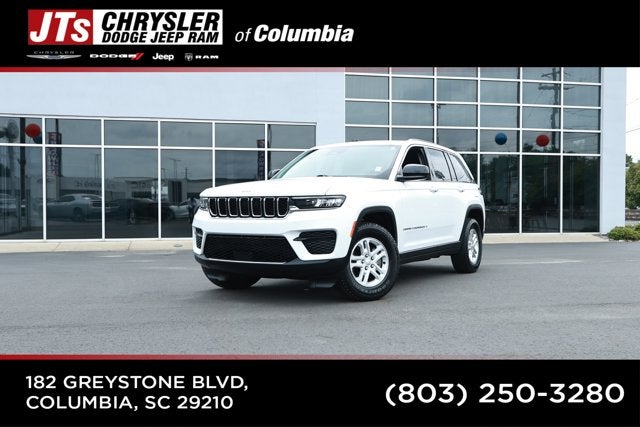 2023 Jeep Grand Cherokee Laredo's photo