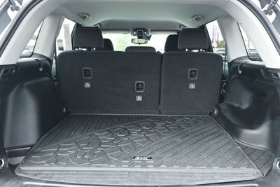 2023 Jeep Grand Cherokee Laredo 4x2