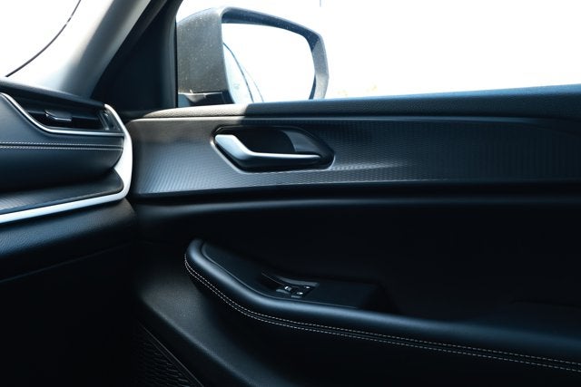 2024 Jeep Grand Cherokee Laredo X 4x2