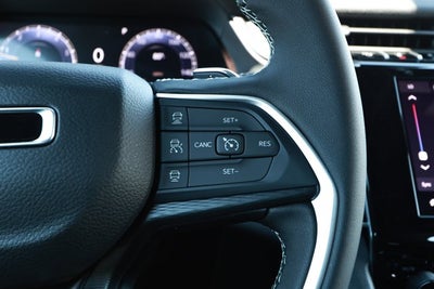 2026 Jeep Grand Cherokee GRAND CHEROKEE LAREDO 4X2
