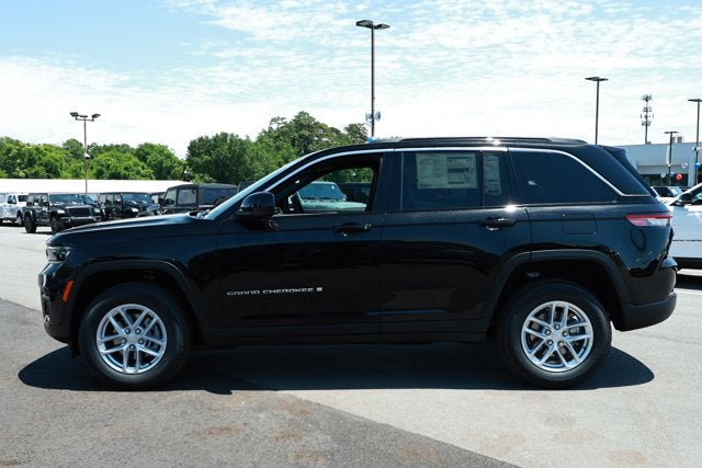 2026 Jeep Grand Cherokee GRAND CHEROKEE LAREDO 4X2