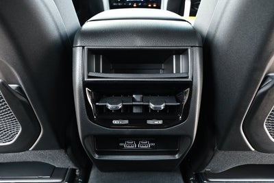 2026 Jeep Grand Cherokee GRAND CHEROKEE LAREDO 4X2