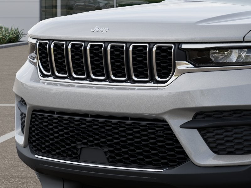 2026 Jeep Grand Cherokee GRAND CHEROKEE LAREDO 4X2