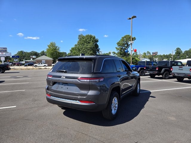 2025 Jeep Grand Cherokee GRAND CHEROKEE LAREDO 4X2