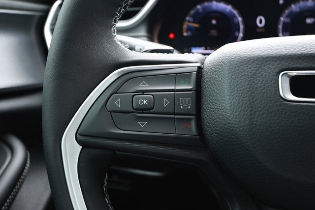 2026 Jeep Grand Cherokee GRAND CHEROKEE LAREDO X 4X2
