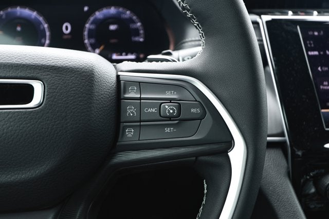 2026 Jeep Grand Cherokee GRAND CHEROKEE LAREDO X 4X2
