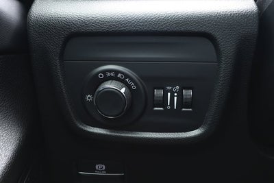 2026 Jeep Grand Cherokee GRAND CHEROKEE LAREDO X 4X2