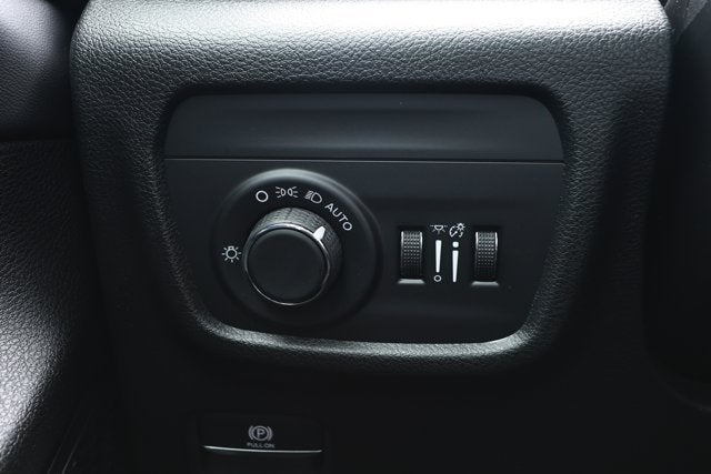2026 Jeep Grand Cherokee GRAND CHEROKEE LAREDO X 4X2