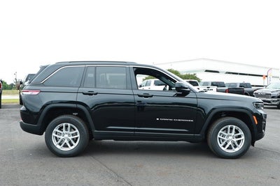 2026 Jeep Grand Cherokee GRAND CHEROKEE LAREDO X 4X2