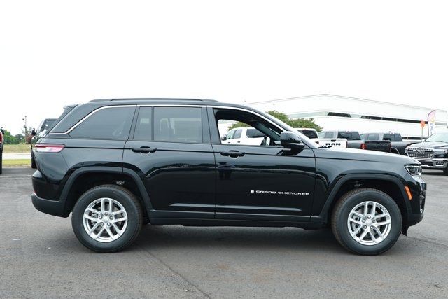 2026 Jeep Grand Cherokee GRAND CHEROKEE LAREDO X 4X2