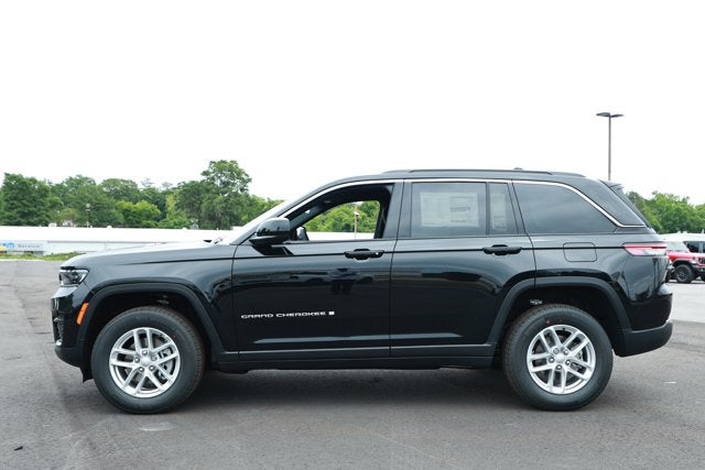 2026 Jeep Grand Cherokee GRAND CHEROKEE LAREDO X 4X2