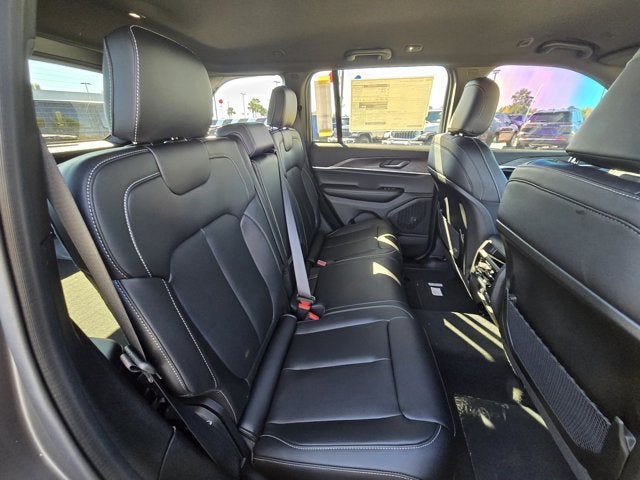 2025 Jeep Grand Cherokee GRAND CHEROKEE LIMITED 4X2