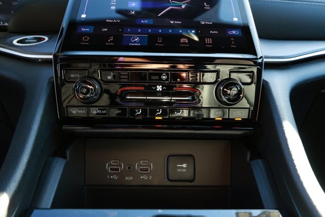 2025 Jeep Grand Cherokee GRAND CHEROKEE LIMITED 4X2