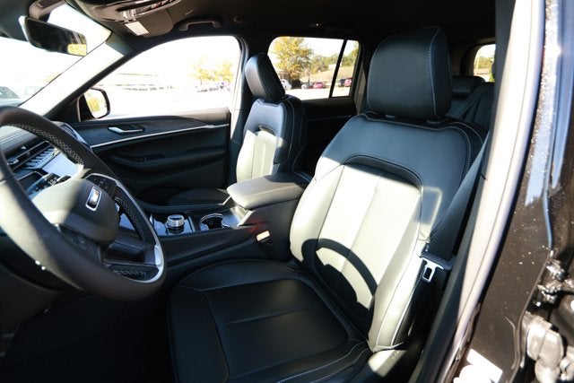 2025 Jeep Grand Cherokee GRAND CHEROKEE LIMITED 4X2