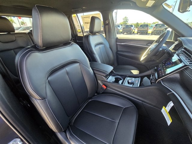 2025 Jeep Grand Cherokee GRAND CHEROKEE LIMITED 4X2