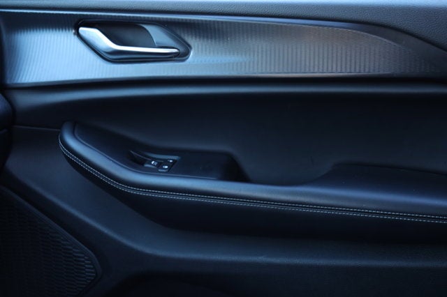 2023 Jeep Grand Cherokee Laredo 4x4