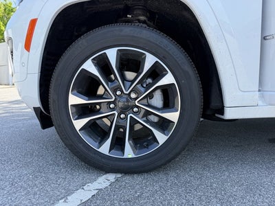 2025 Jeep Grand Cherokee GRAND CHEROKEE OVERLAND 4X4