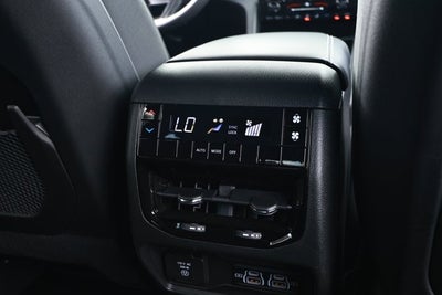2026 Jeep Grand Cherokee GRAND CHEROKEE L LAREDO X 4X2