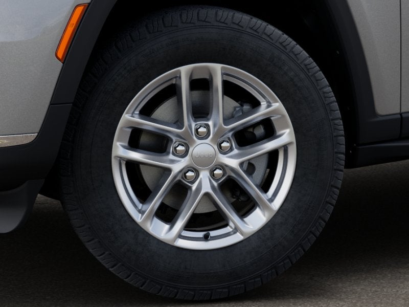 2026 Jeep Grand Cherokee GRAND CHEROKEE L LAREDO X 4X2