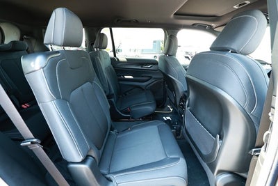 2026 Jeep Grand Cherokee GRAND CHEROKEE L LAREDO X 4X2