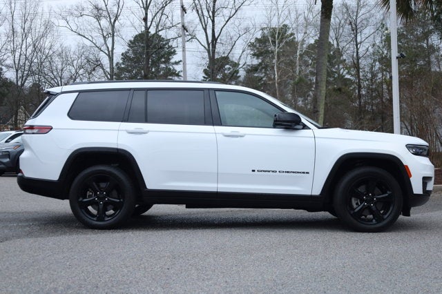 2022 Jeep Grand Cherokee L Altitude 4x2