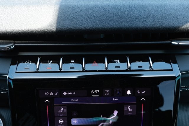 2026 Jeep Grand Cherokee GRAND CHEROKEE L LAREDO X 4X2