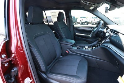 2026 Jeep Grand Cherokee GRAND CHEROKEE L LAREDO X 4X2